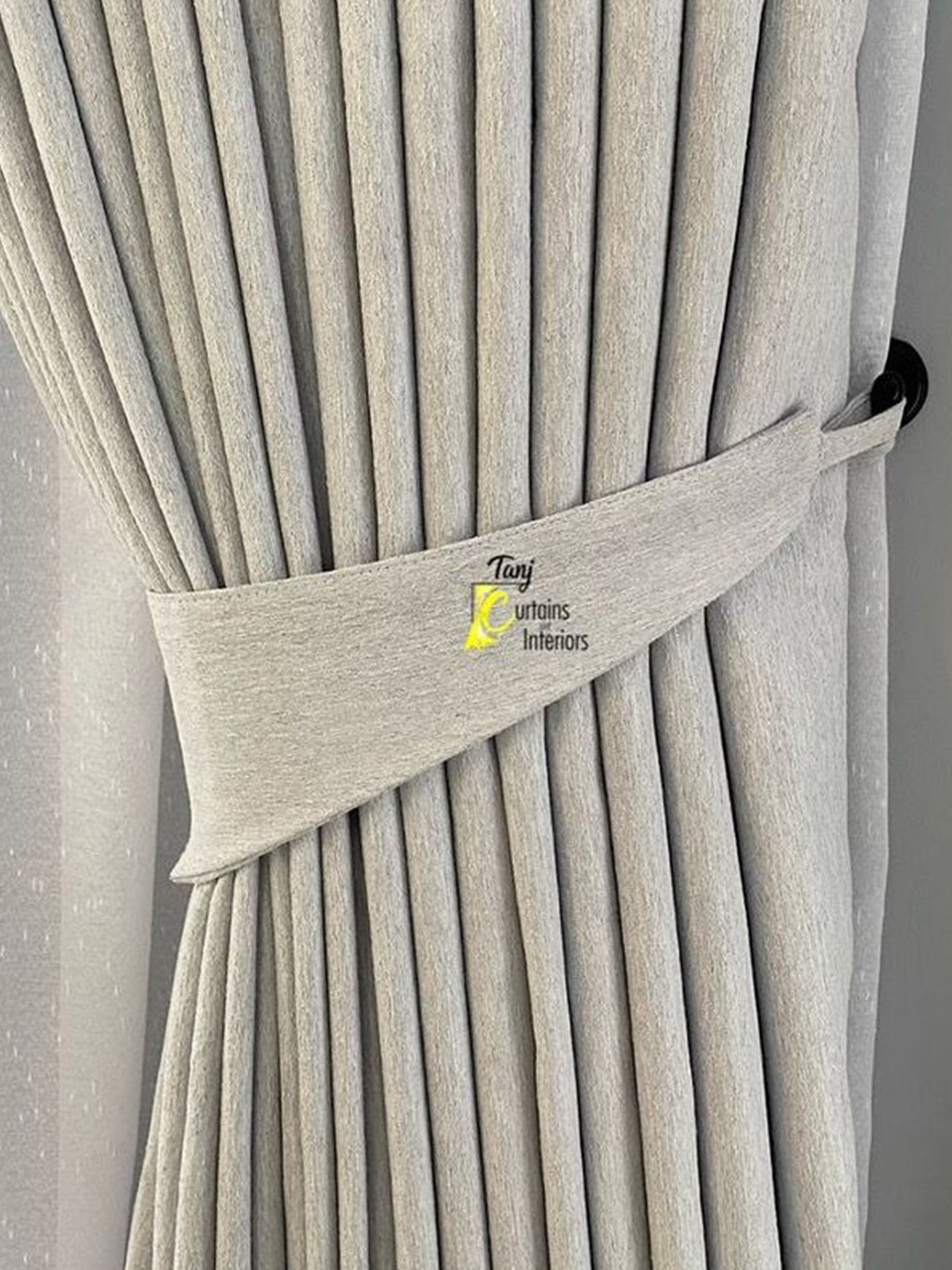 Matte-Silver-Grey -curtain