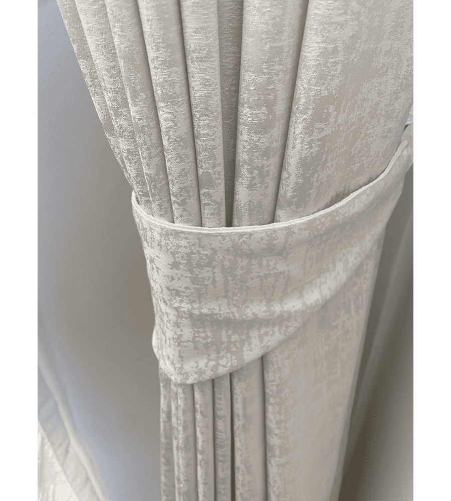 Akani Curtain (1023)