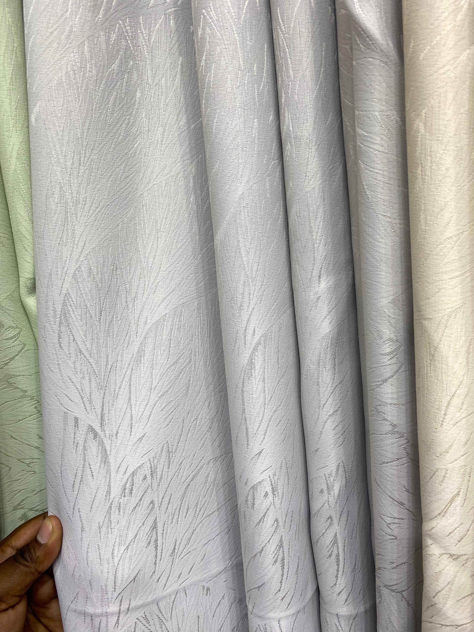 CURTAIN 21 – Menzi