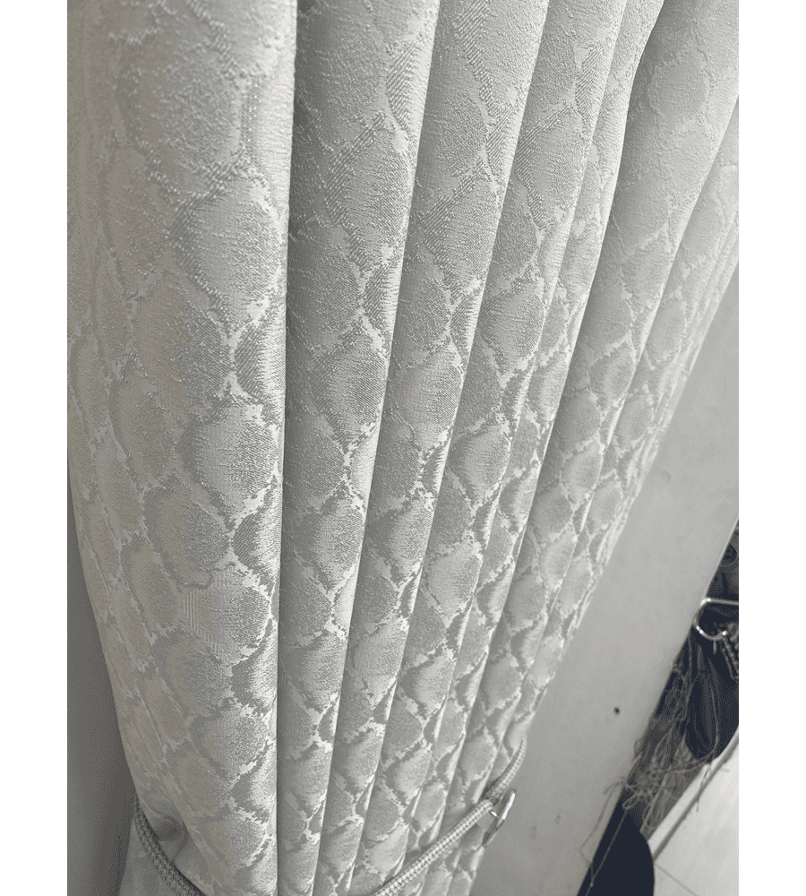Lindani Curtain