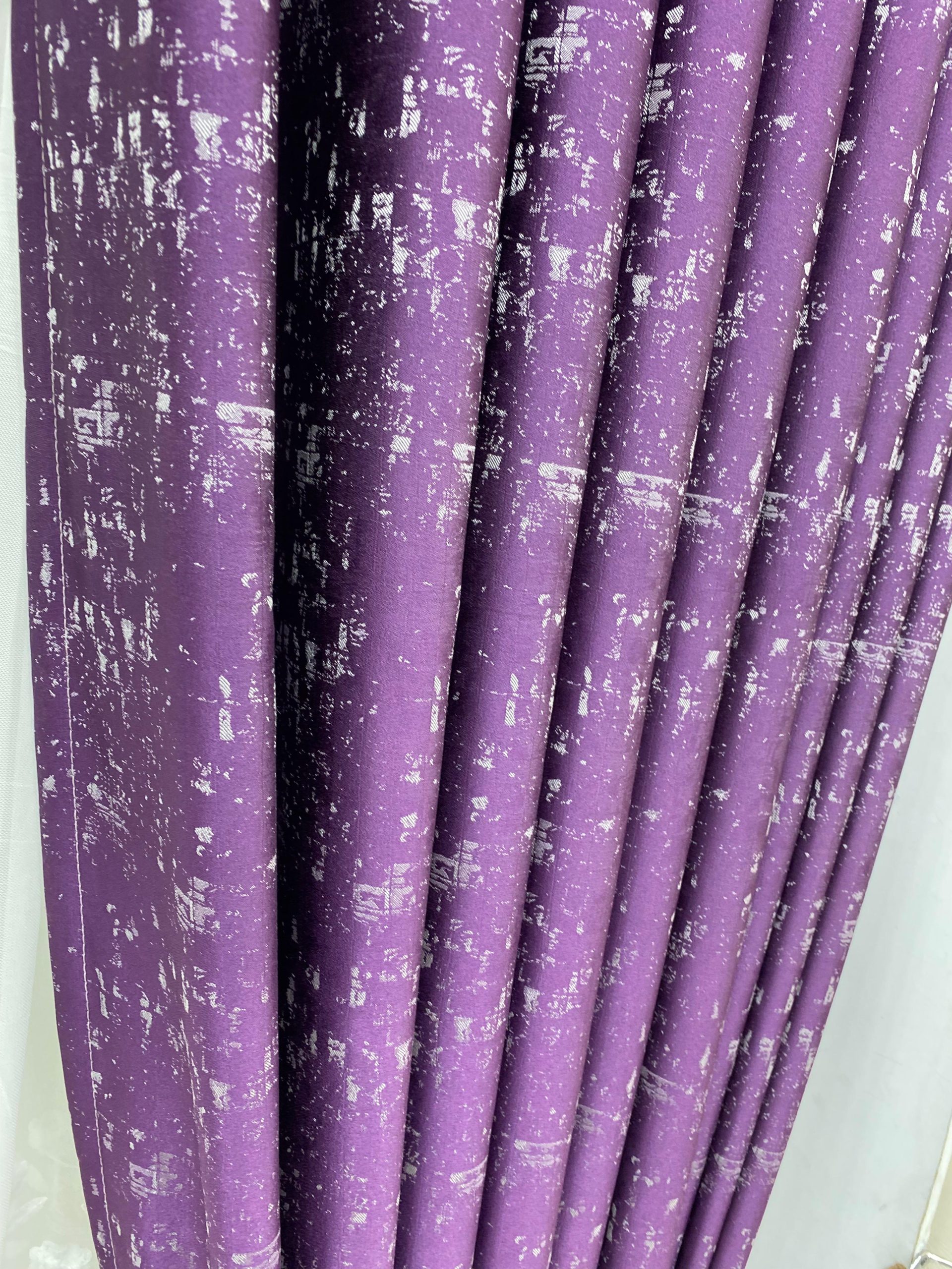 CURTAIN 61 – Lesego